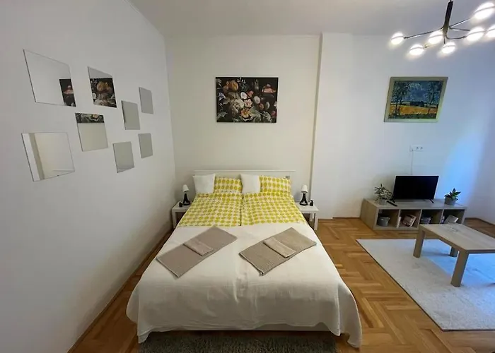 Julia Apartman